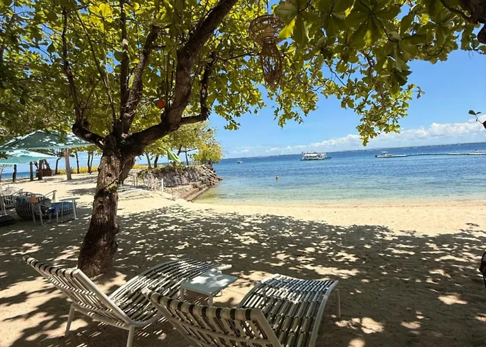 Relaxing 1-bedroom Unit At Tambuli Seaside Living, Mactan, Lapu-lapu 3*